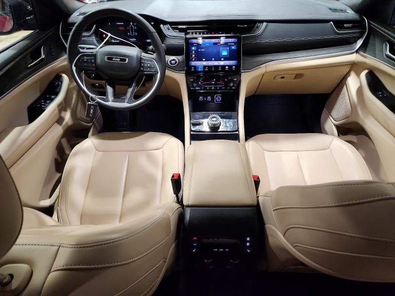 2024 JEEP GRAND CHEROKEE L LIMITED 8