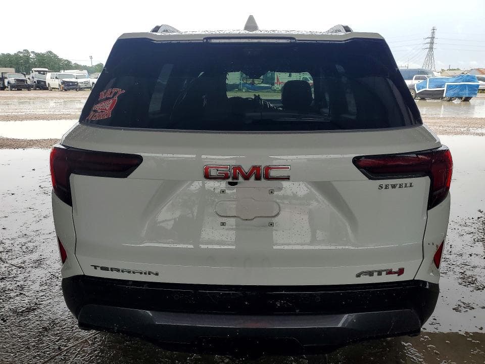 2026 GMC TERRAIN AT4 AT4 6