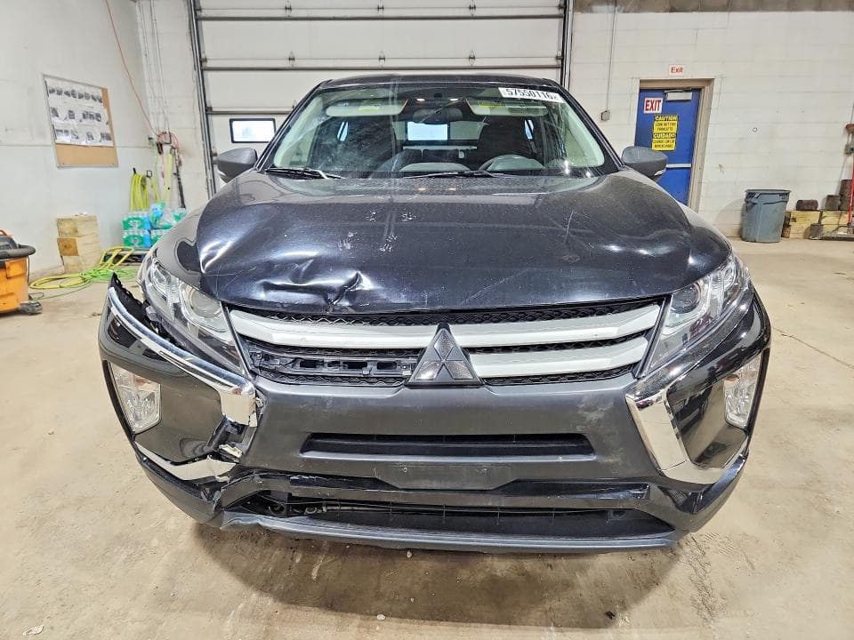 2018 MITSUBISHI ECLIPSE CROSS ES 5