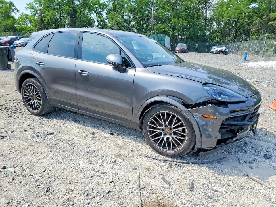2020 PORSCHE CAYENNE 4