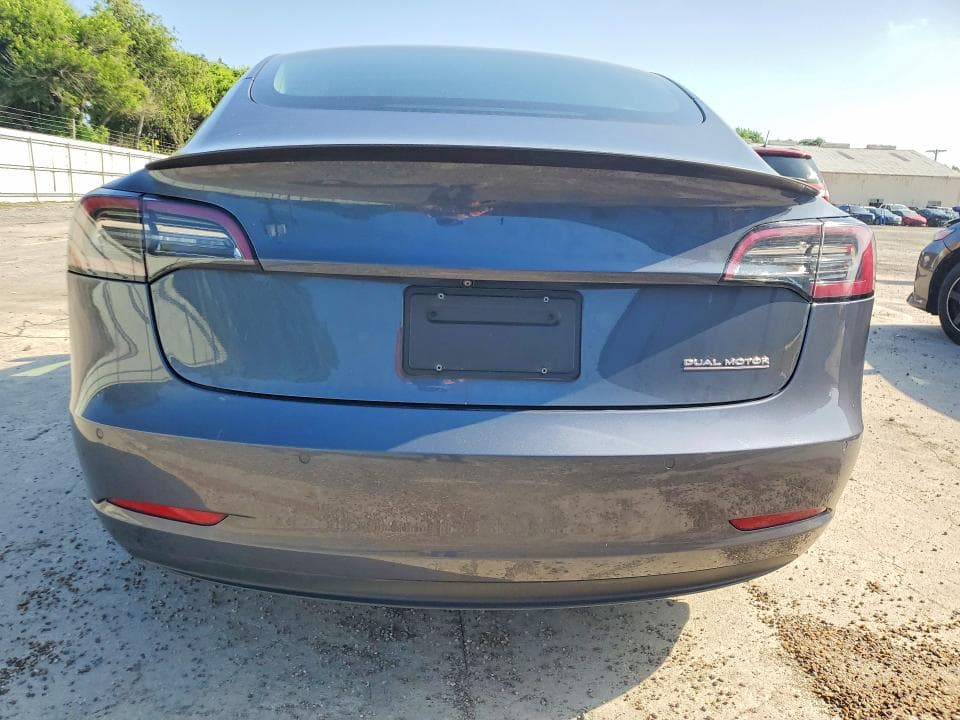 2020 TESLA MODEL 3 6