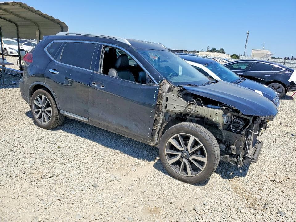 2020 NISSAN ROGUE S 4