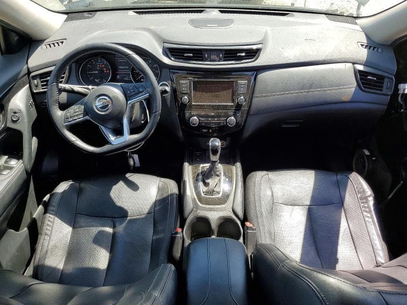 2020 NISSAN ROGUE S 8