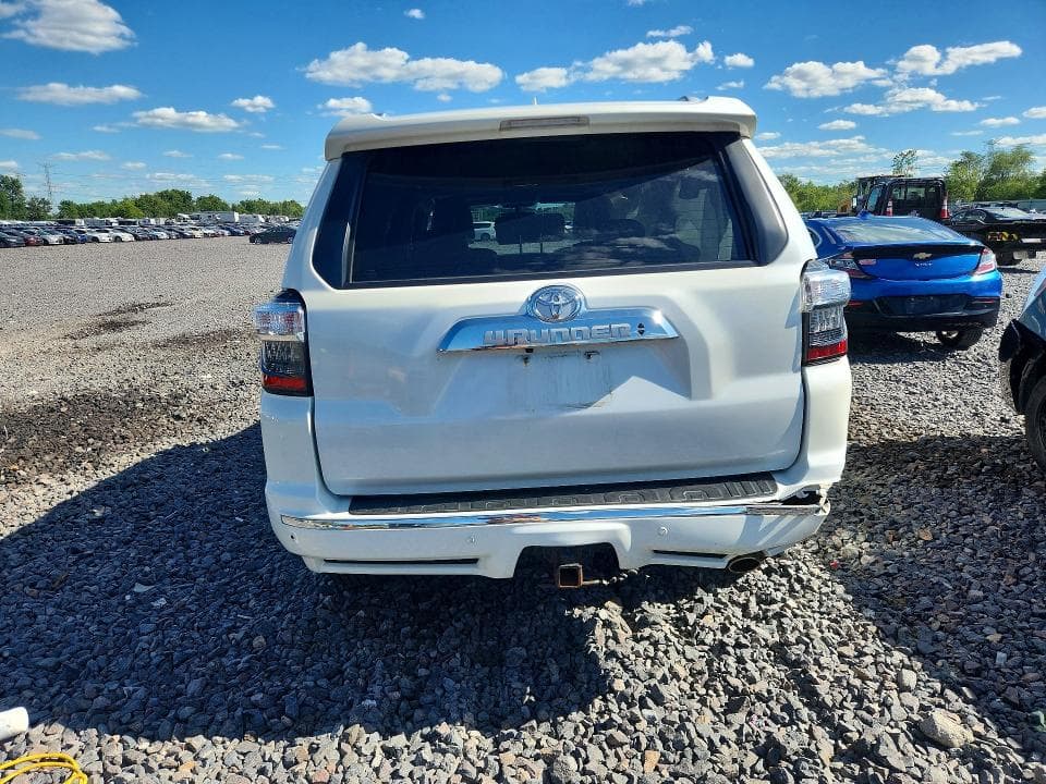 2017 TOYOTA 4RUNNER LIMITED LIMITED 6