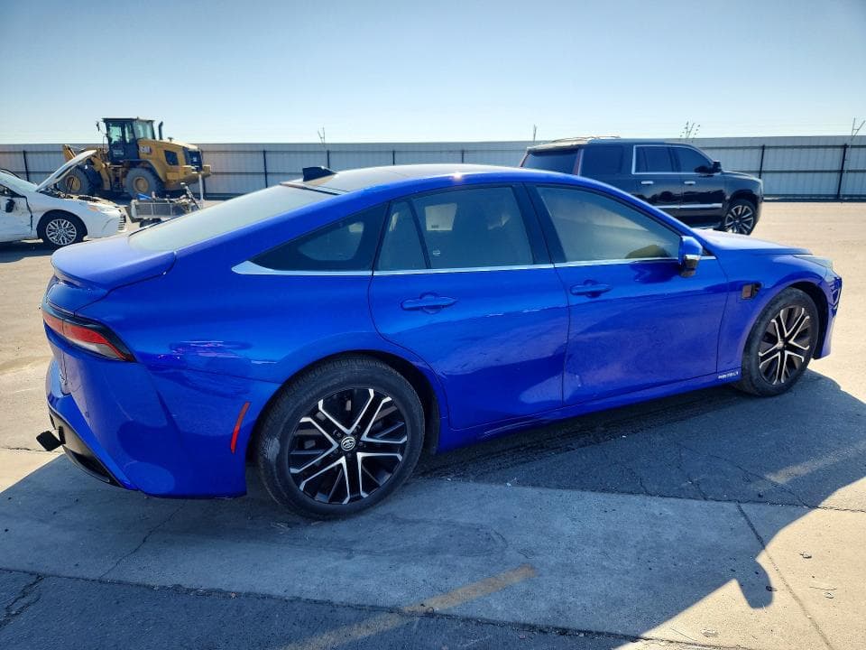 2023 TOYOTA MIRAI LIMITED 3