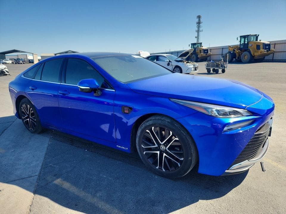 2023 TOYOTA MIRAI LIMITED 4