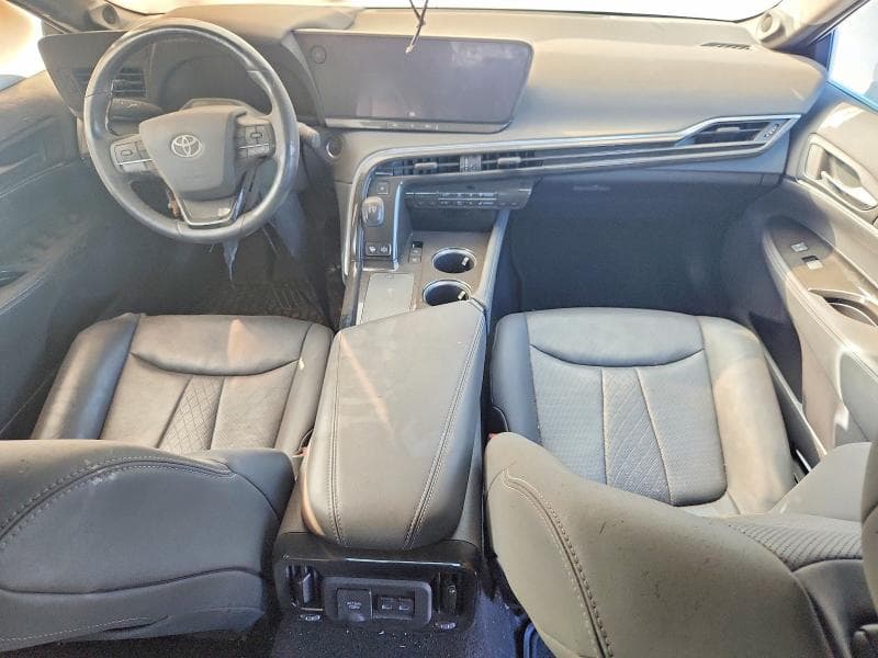 2023 TOYOTA MIRAI LIMITED 8