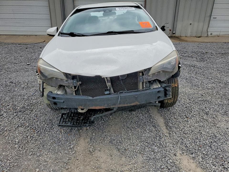 2017 TOYOTA COROLLA LE 5