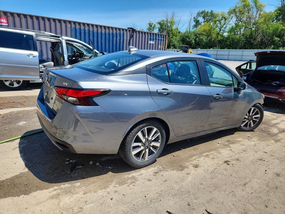 2020 NISSAN VERSA SV 3