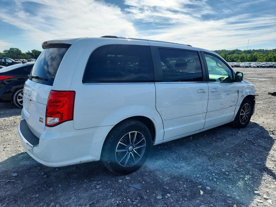 2017 DODGE GRAND CARAVAN SXT 3