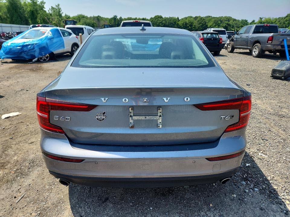 2019 VOLVO S60 T6 MOMENTUM T6 MOMENTUM 7