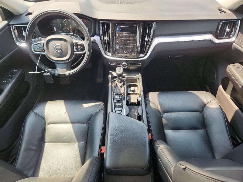 2019 VOLVO S60 T6 MOMENTUM T6 MOMENTUM 9