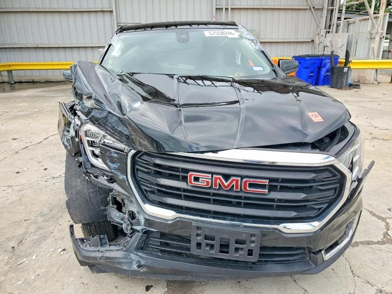 2023 GMC TERRAIN SLE 11