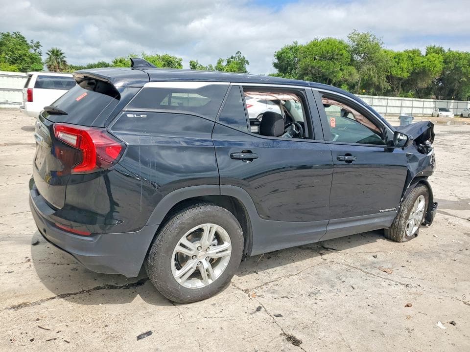 2023 GMC TERRAIN SLE 3