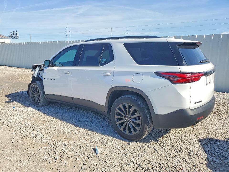 2023 CHEVROLET TRAVERSE RS 2