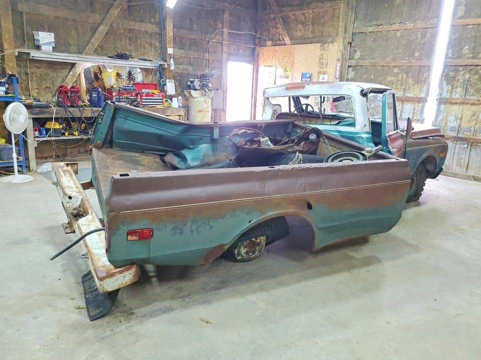 1970 CHEVROLET C10 3