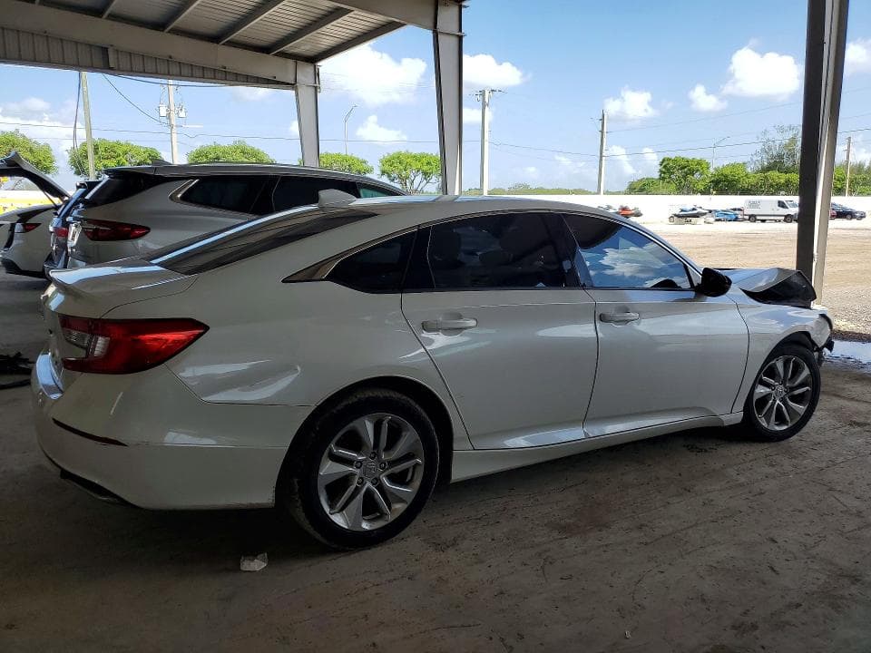 2019 HONDA ACCORD LX 3