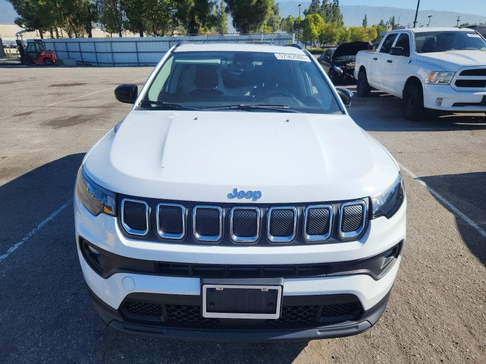 2022 JEEP COMPASS LATITUDE LUX 5