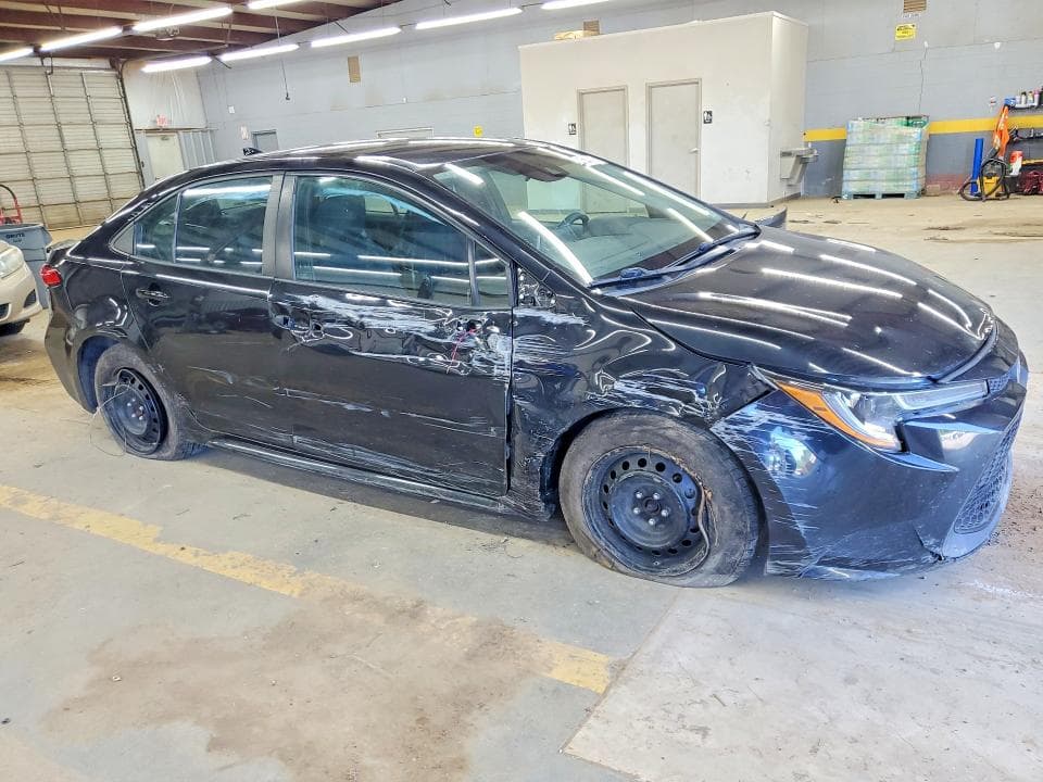 2020 TOYOTA COROLLA LE 4