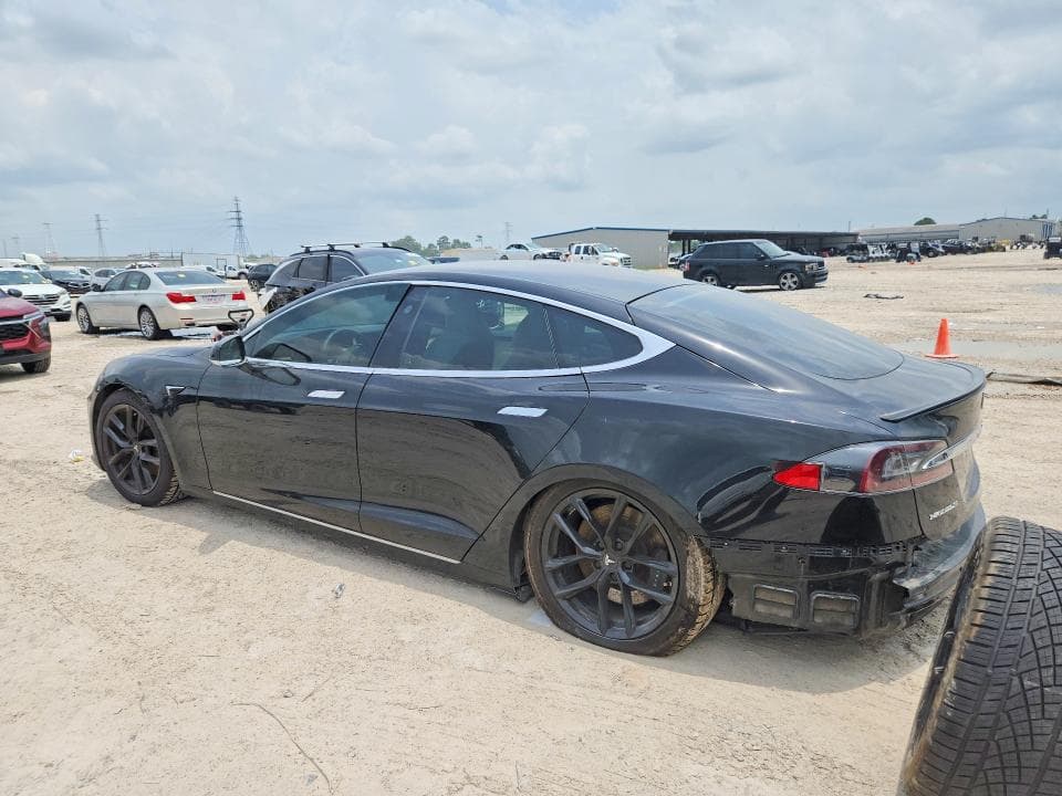 2020 TESLA MODEL S 2