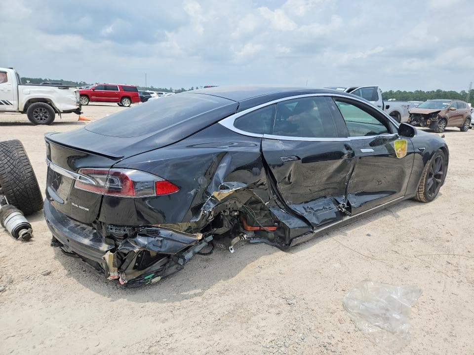 2020 TESLA MODEL S 3