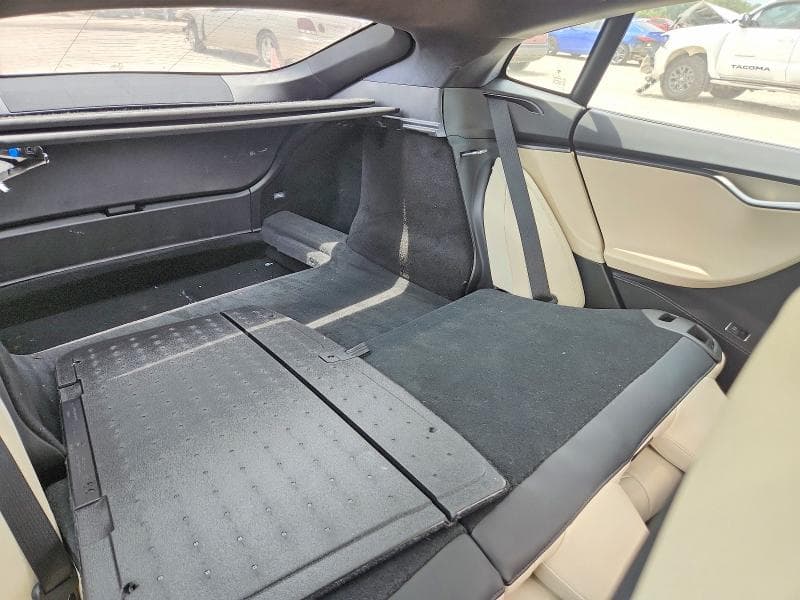 2020 TESLA MODEL S 10