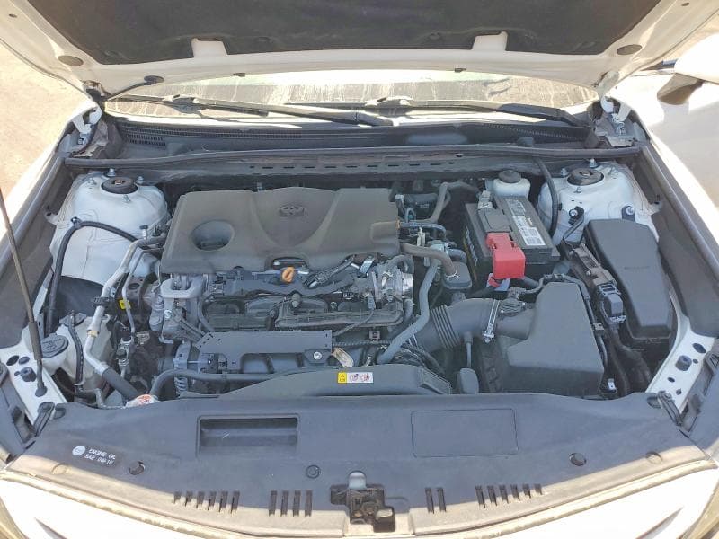 2021 TOYOTA CAMRY SE 11