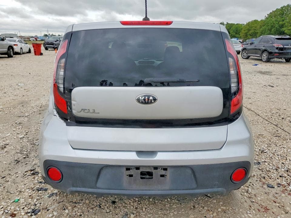 2017 KIA SOUL BASE 6