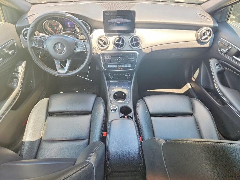 2018 MERCEDES-BENZ GLA 250 8