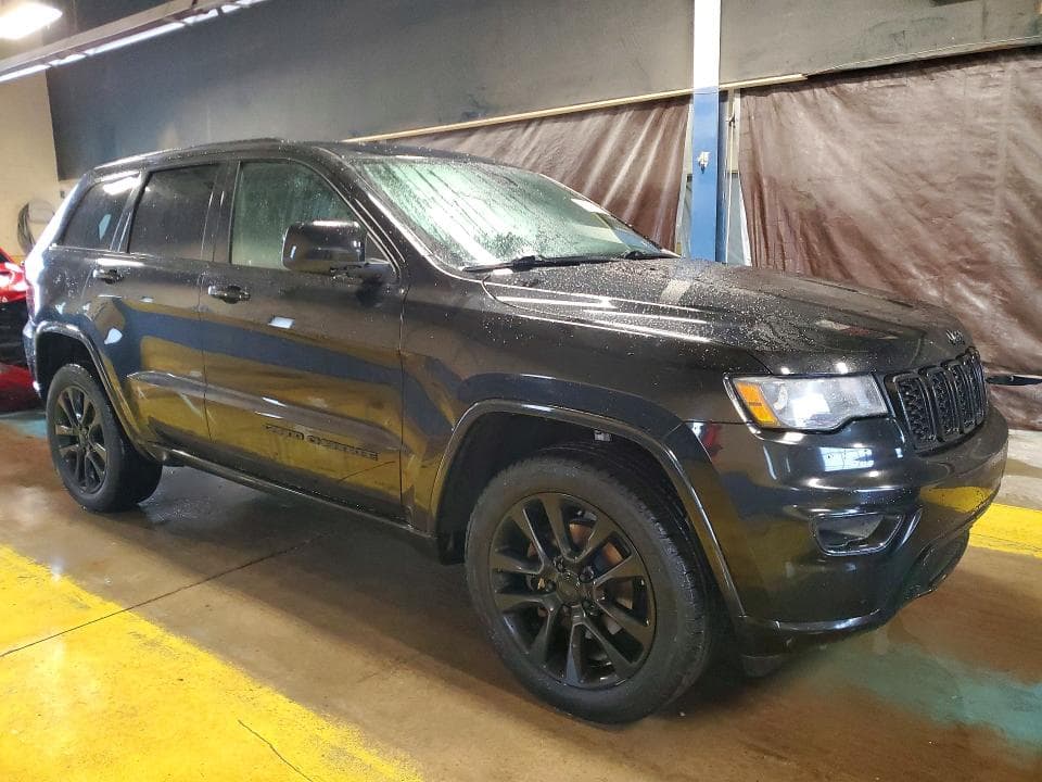 2019 JEEP GRAND CHEROKEE LAREDO 4
