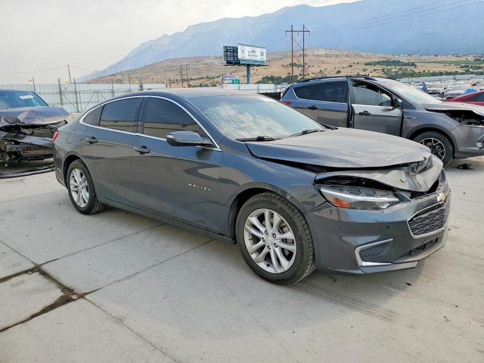 2017 CHEVROLET MALIBU LT LT 4