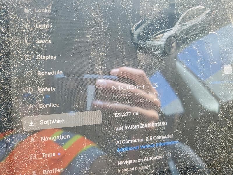 2018 TESLA MODEL 3 9