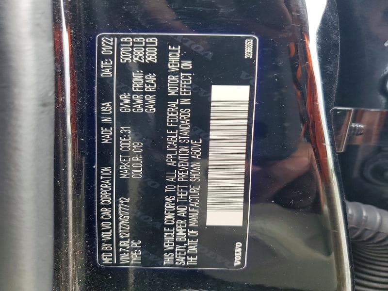 2022 VOLVO S60 B5 MOMENTUM 12