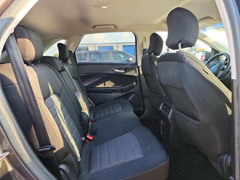 2018 FORD EDGE SE 11
