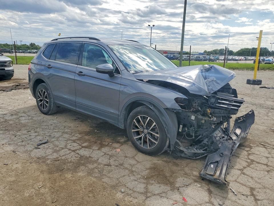 2019 VOLKSWAGEN TIGUAN SE SE 4