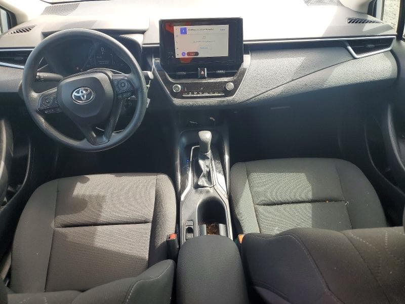2026 TOYOTA COROLLA LE LE 8