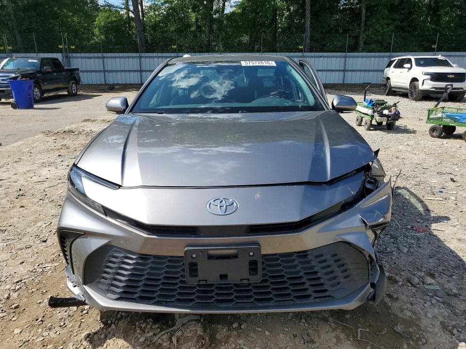 2025 TOYOTA CAMRY SE 5