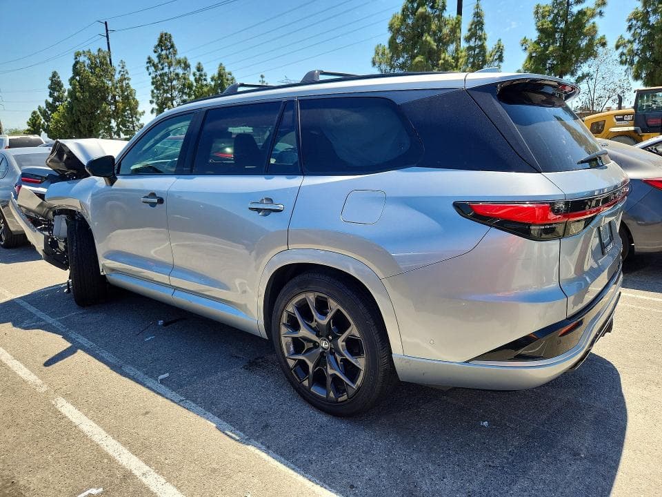 2025 LEXUS TX 500H F SPORT PERFORMANCE LUXURY 2