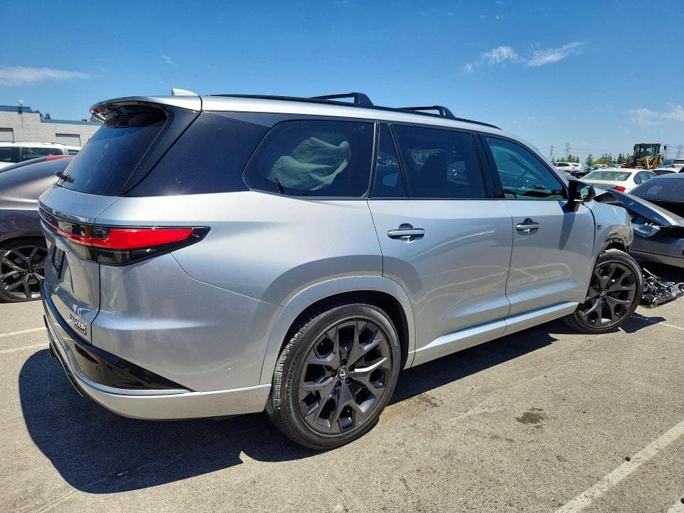 2025 LEXUS TX 500H F SPORT PERFORMANCE LUXURY 3
