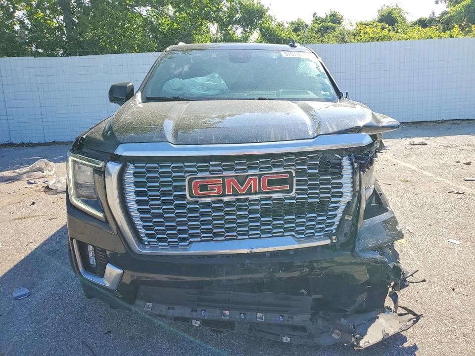 2023 GMC YUKON XL SLT 5