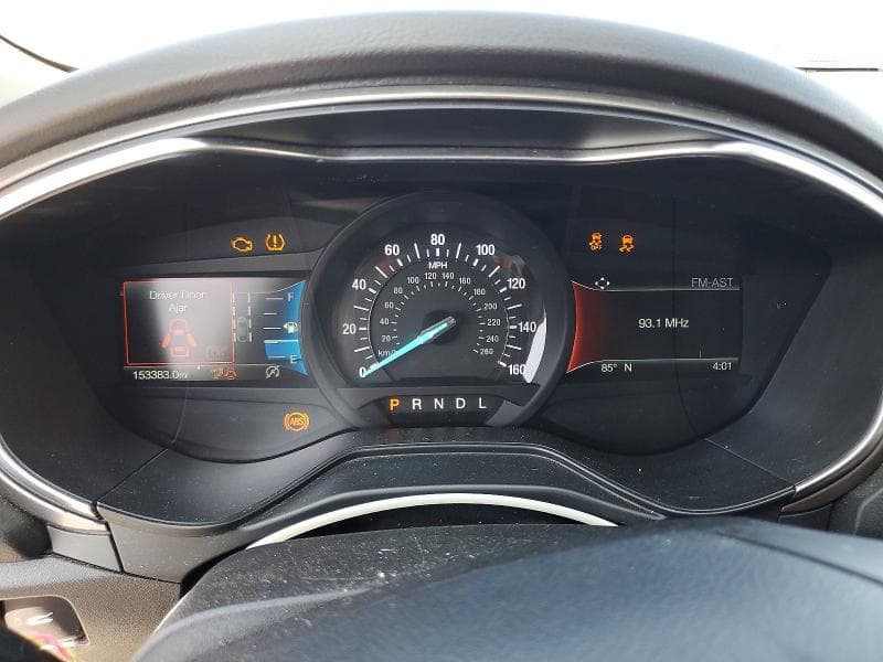 2020 FORD FUSION SEL 9