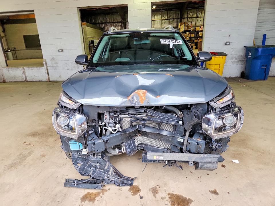2023 HYUNDAI VENUE SEL SEL 5