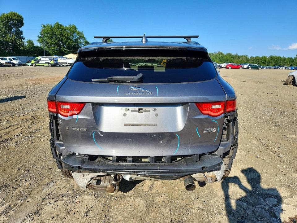 2017 JAGUAR F-PACE PREMIUM 6