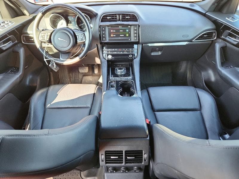 2017 JAGUAR F-PACE PREMIUM 8