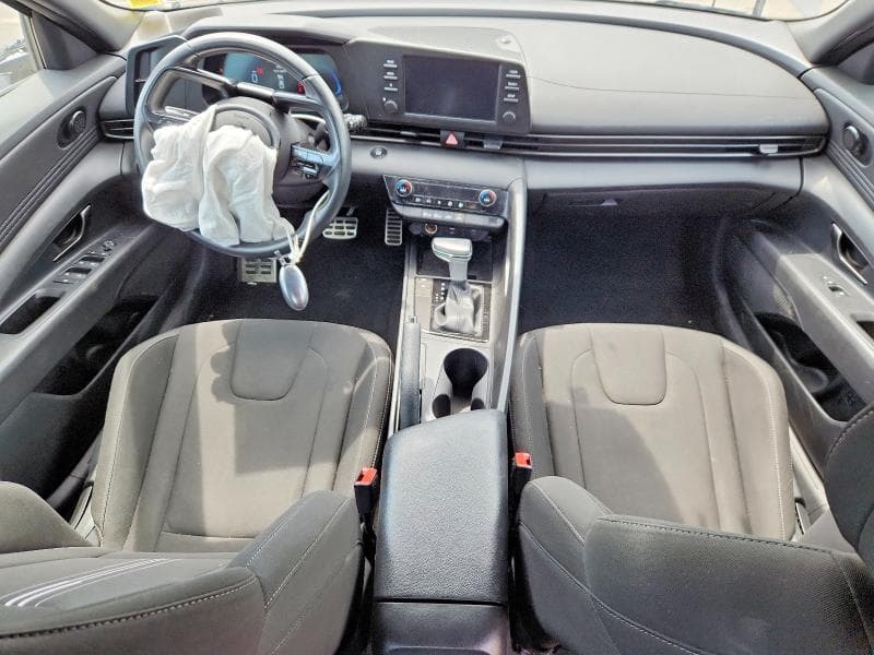 2025 HYUNDAI ELANTRA SEL SPORT 8