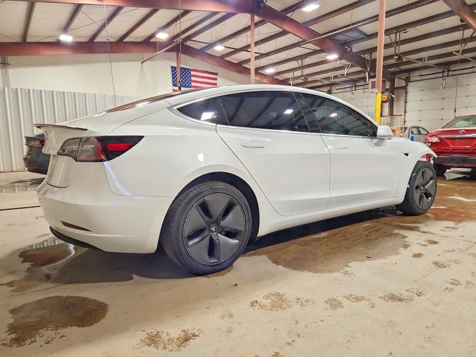 2020 TESLA MODEL 3 3
