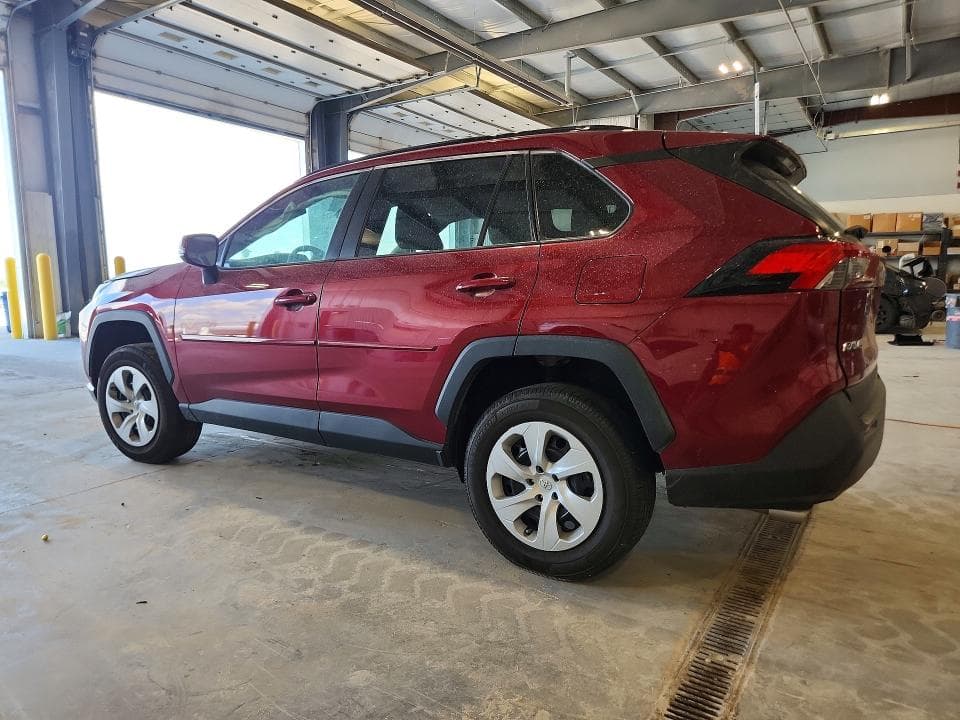 2021 TOYOTA RAV4 LE LE 2