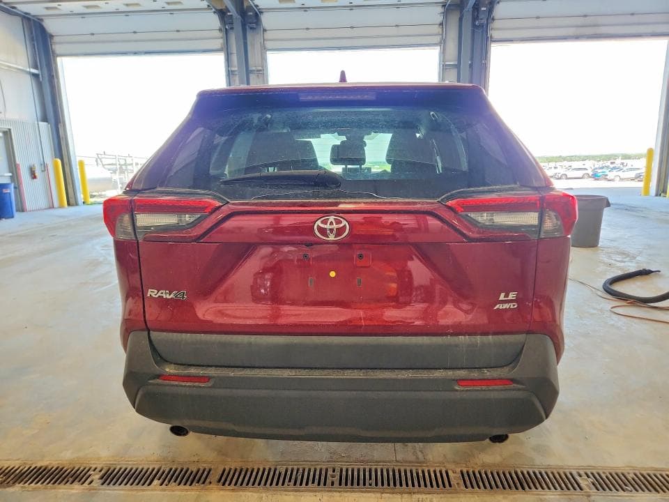 2021 TOYOTA RAV4 LE LE 6