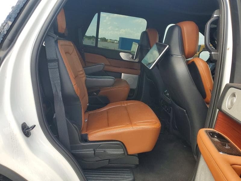 2021 LINCOLN NAVIGATOR RESERVE 11