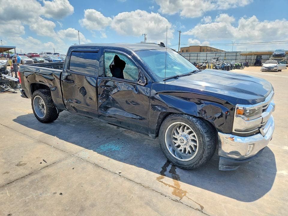 2017 CHEVROLET SILVERADO C1500 LT 4